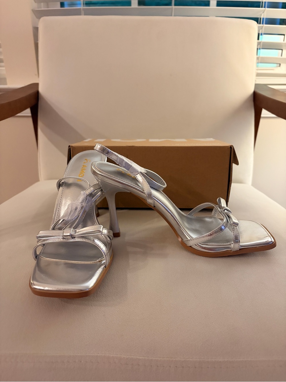 Silver Strappy Heeled Sandals with Bow Accent - Women's